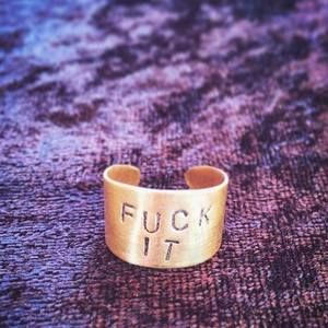 Meet your Posher, Anna-vera